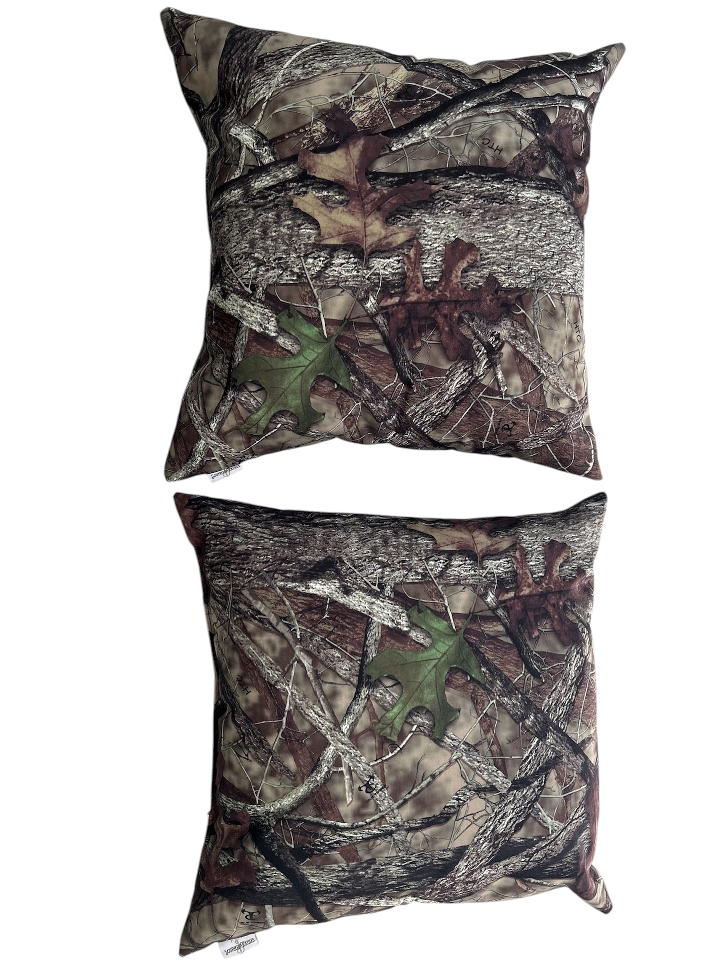 TrueTimber Camo Outdoor/Indoor Pillows–  18" x 18" (2-Pack) Southern Textiles Throw Pillow Set