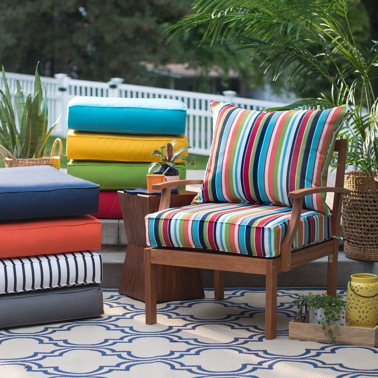 Sunbrella® Pillows & Fabrics – Southern Textiles