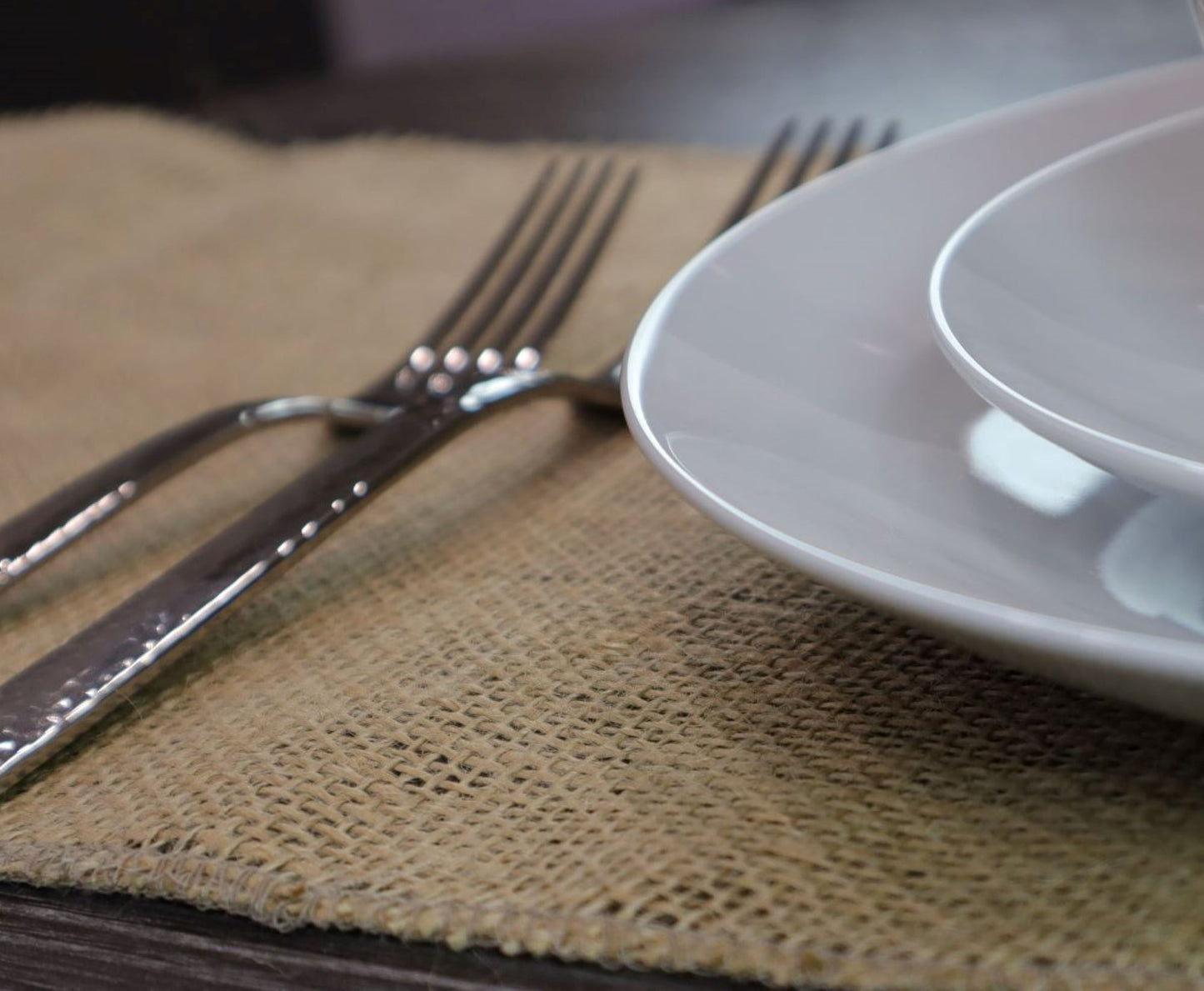 Burlap Natural Jute Table Runners, Rustic Table Décor, Boho Chic, Decor for Weddings, Parties, Birthdays, and Holidays